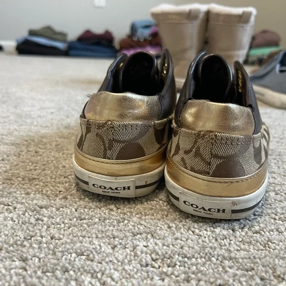 Coach Sneakers 👟 - Picture 3 of 4
